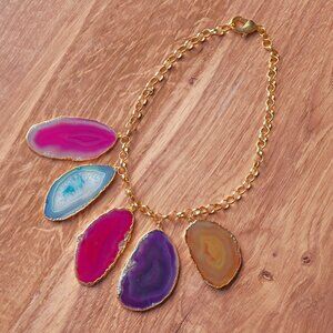 Bold Rainbow Agate Slice Chain Necklace – Oversized & Colorful Statement Piece